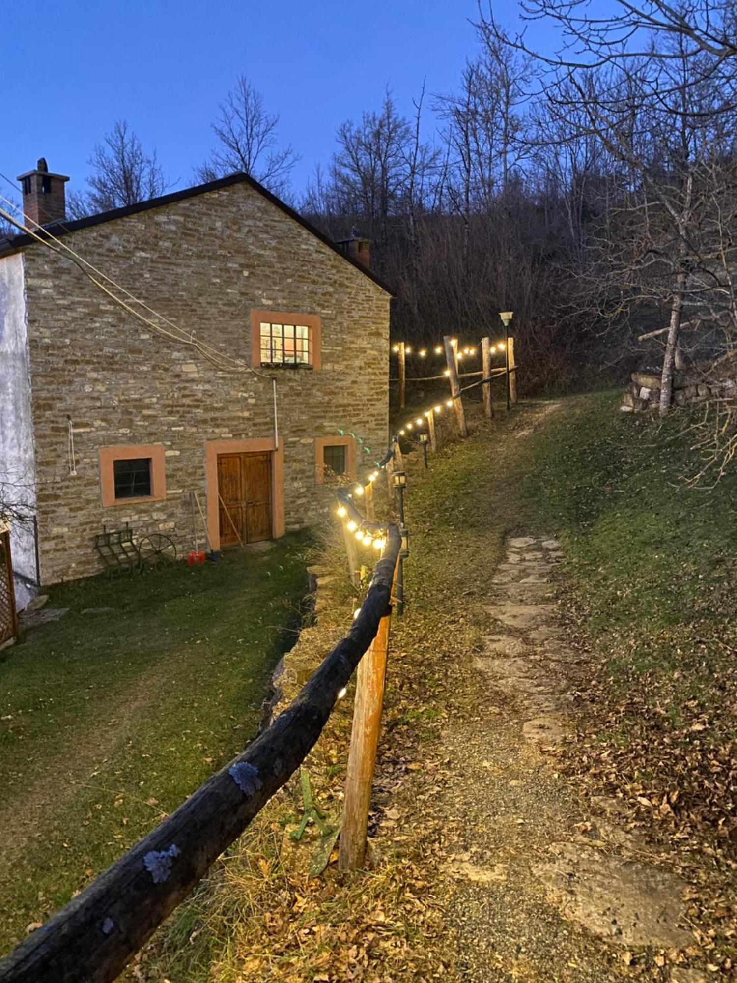 La Lupa E L'Orso Bed and Breakfast Berceto Buitenkant foto