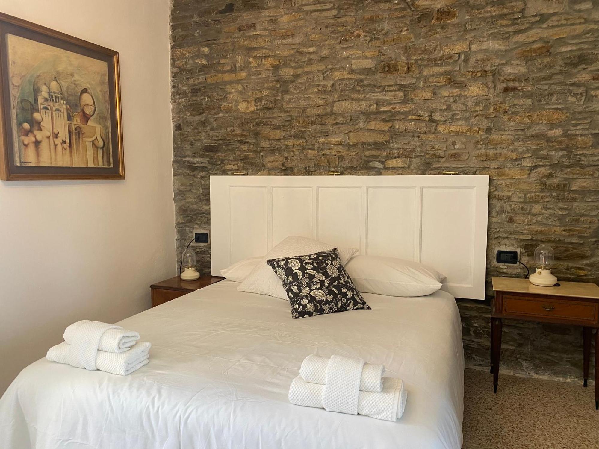 La Lupa E L'Orso Bed and Breakfast Berceto Buitenkant foto